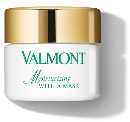 Moisturizing With a Mask