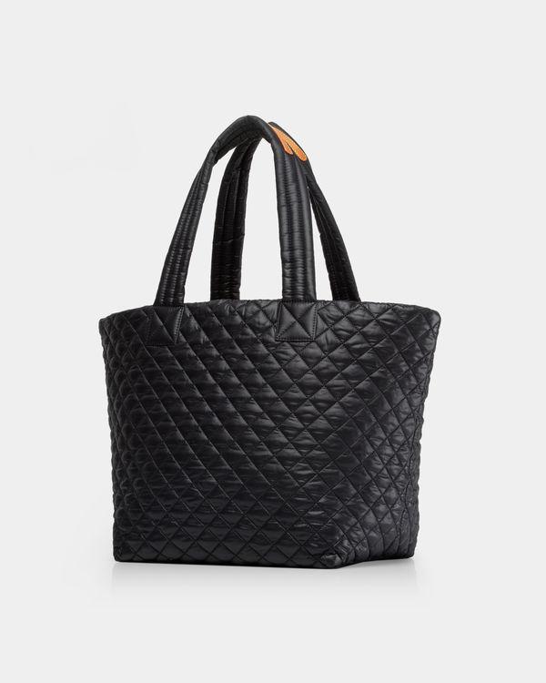 Medium Metro Tote in Black Rec