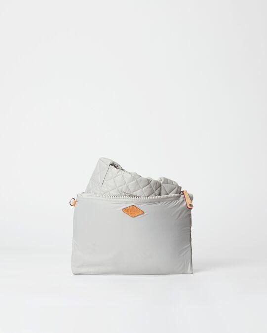 Medium Metro Tote in Fog/magnet Colorblock