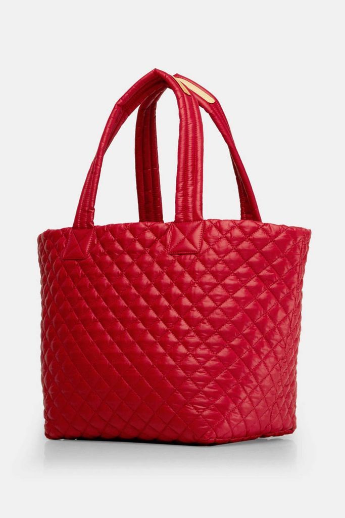 Medium Metro Tote in Apple