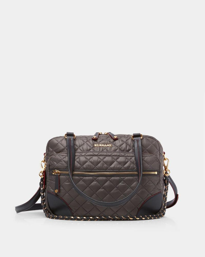 Medium Crosby in Magnet