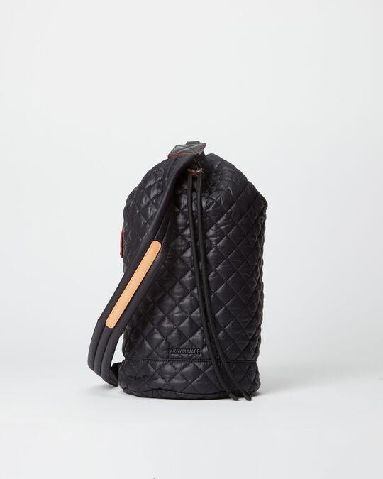 Metro Sling Bag in Black