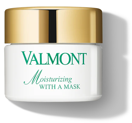 Moisturizing With a Mask