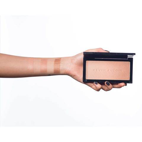 The Neo-Highlighter Sahara