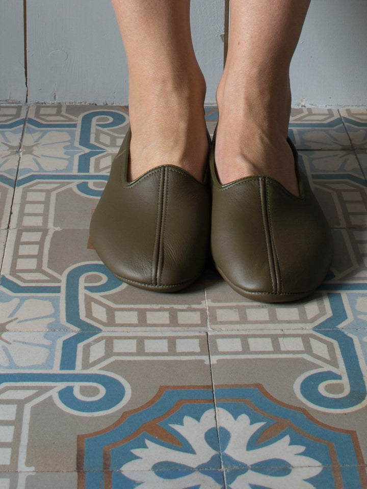 Leather Slippers in Olive Green