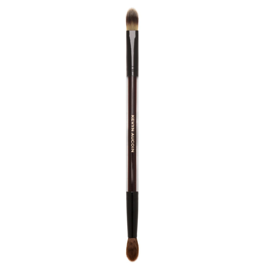 The Duet Concealer Brush