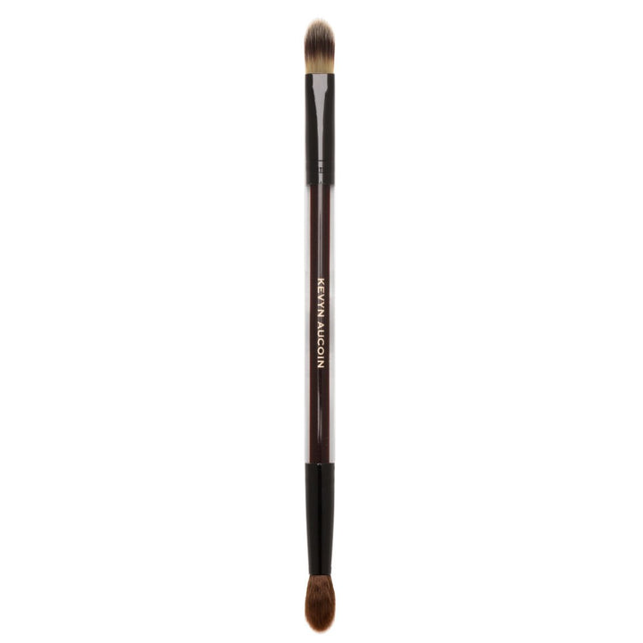 The Duet Concealer Brush