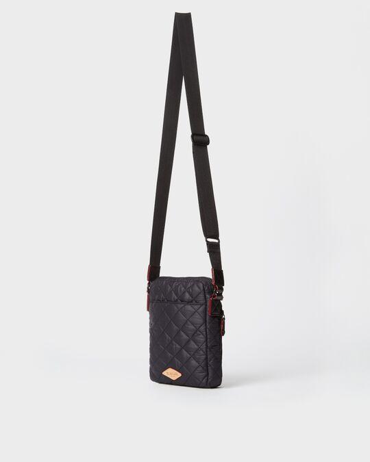 Metro Crossbody in Black Rec