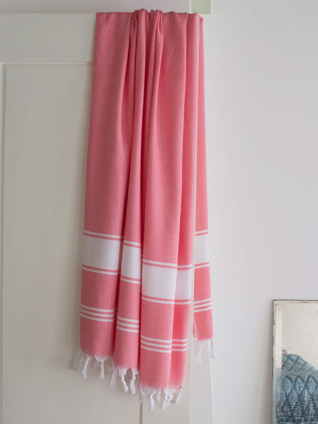 Honeycomb Towel Candy Pink/white