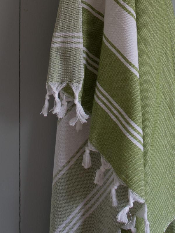 Honeycomb Towel Moss Green/white